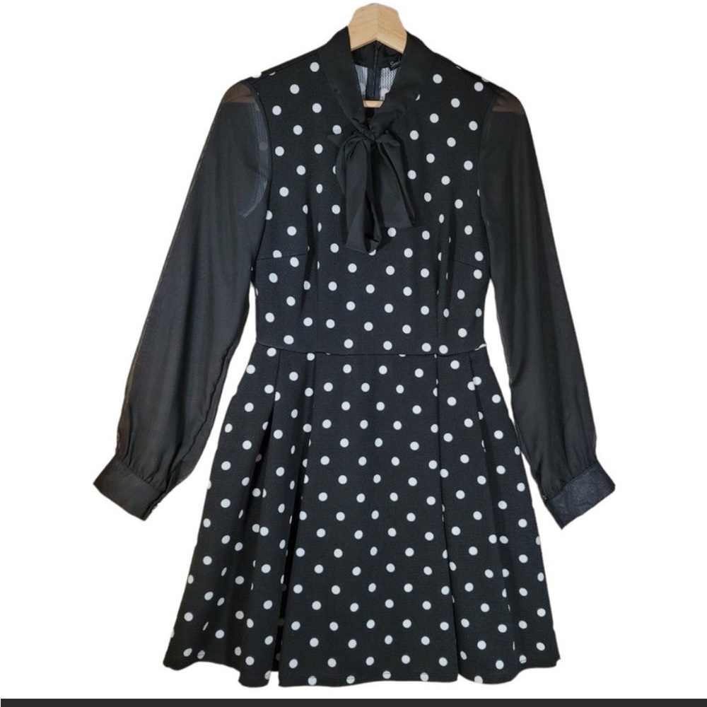 Polka-dot Tie-neck Dress